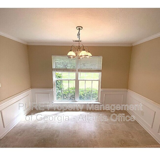Building Photo - 2148 Sylvan Lake Dr