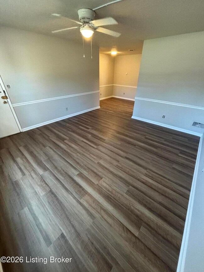 Building Photo - 2716 Riedling Dr