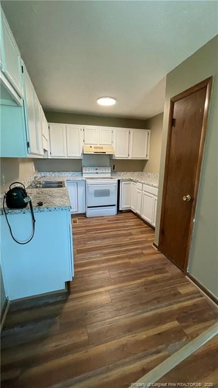 Building Photo - 5990 Chambrian Dr