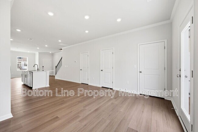Building Photo - 2495 Tonoloway Dr