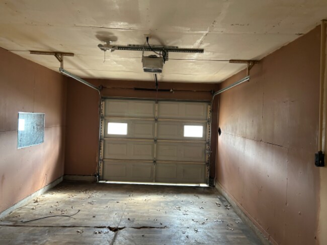 Building Photo - 3903 Tioga St