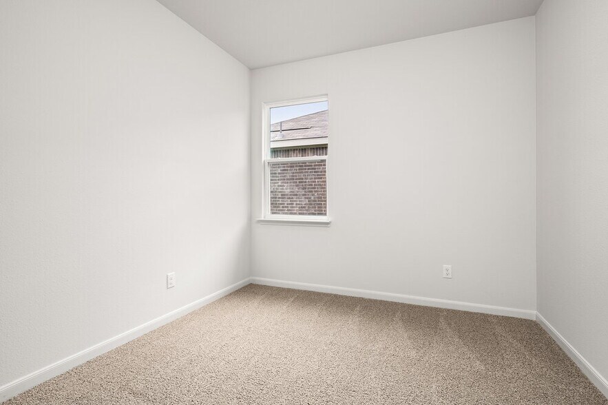 Building Photo - 231 Patton Ln