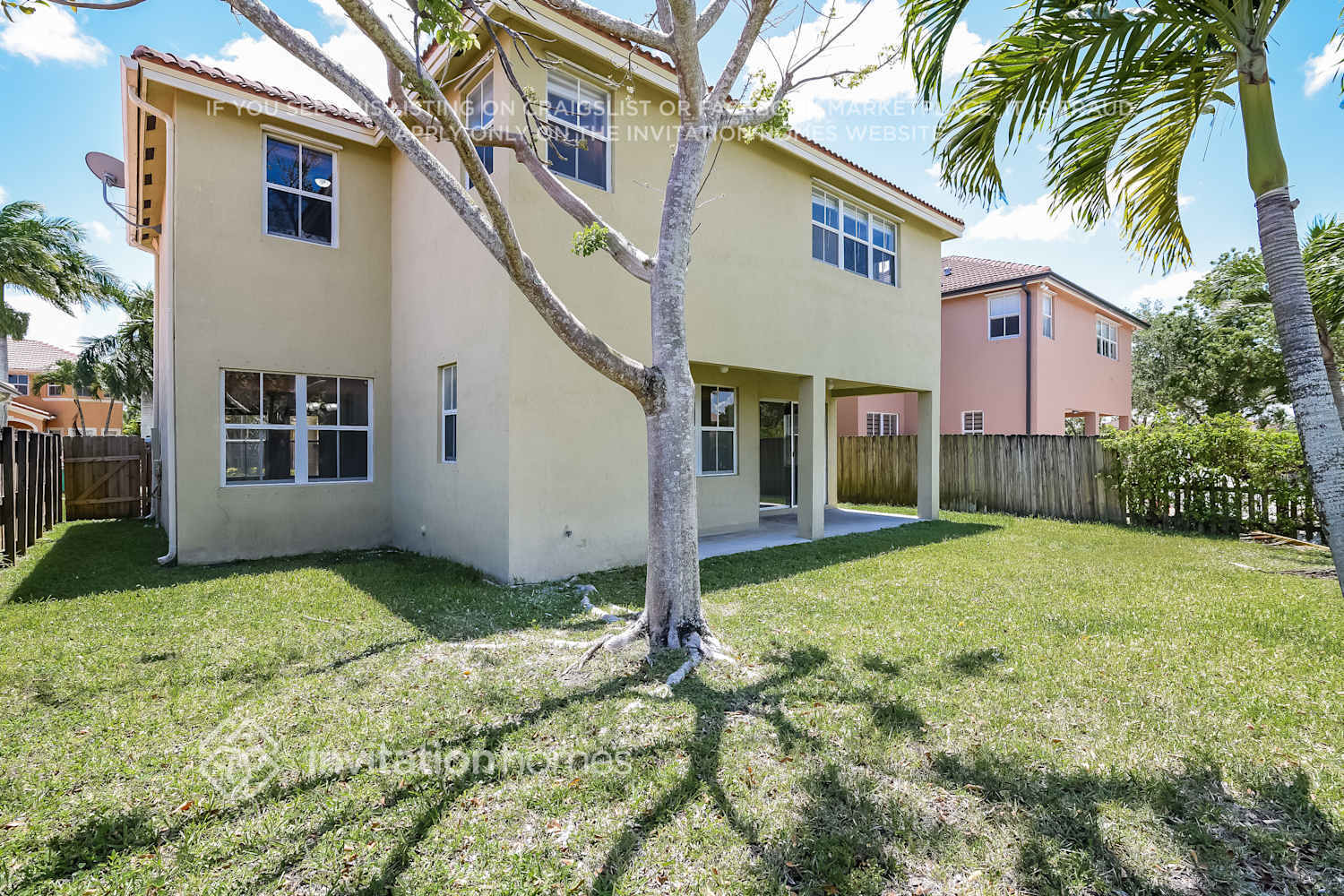Building Photo - 16425 SW 84th St