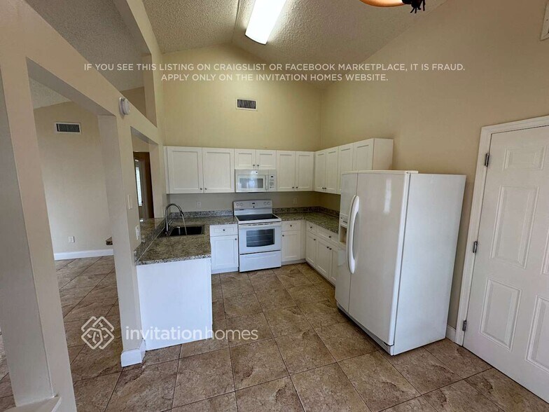 Building Photo - 1309 Savoyard Way