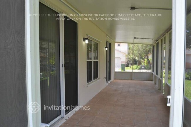 Building Photo - 164 NW 207th Terrace