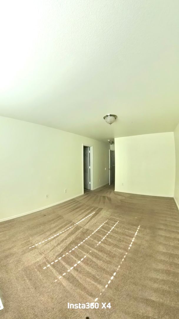 Building Photo - 2928 Main St