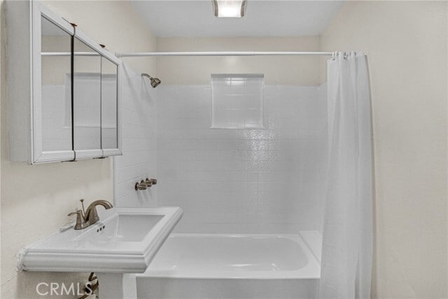 Building Photo - 2947 West Blvd