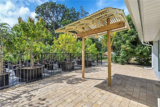 Building Photo - 958 Indiana Ave