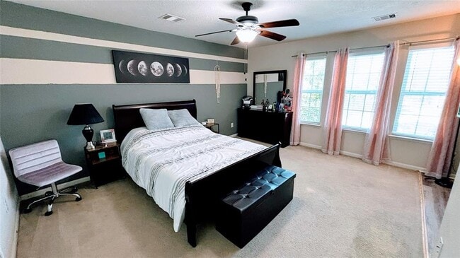 Building Photo - 2911 Ribbon Creek Way