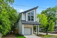 Building Photo - 214 Connelly St