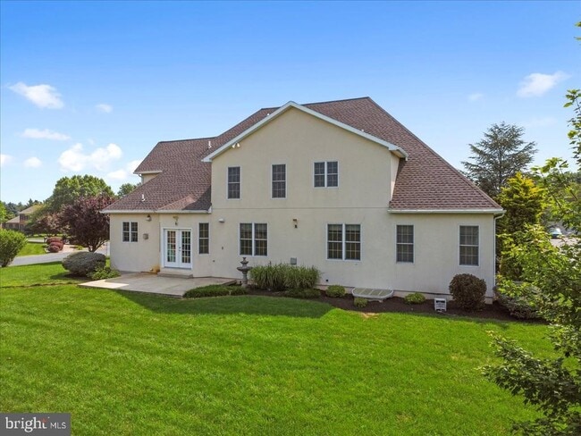 Building Photo - 3271 St Andrews Dr