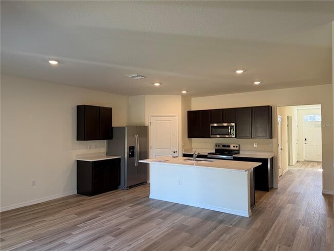 Building Photo - 5326 SW 52nd Ct