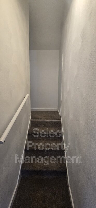 Building Photo - 7006 Elzey St