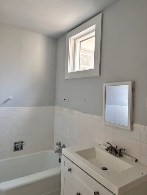 Building Photo - 1608 3rd St