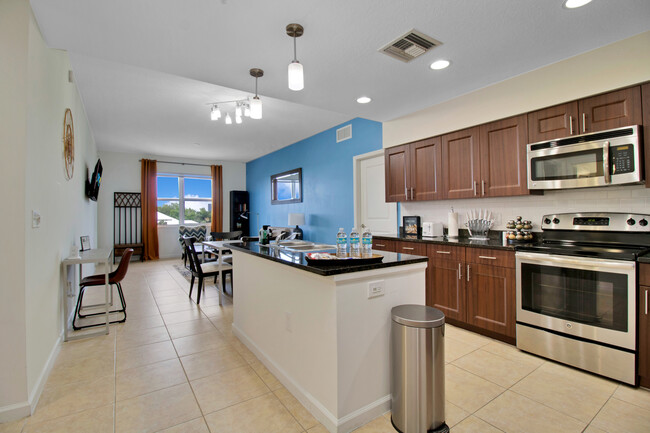 Spacious Kitchen area - 699 Brandon Prescott Ln