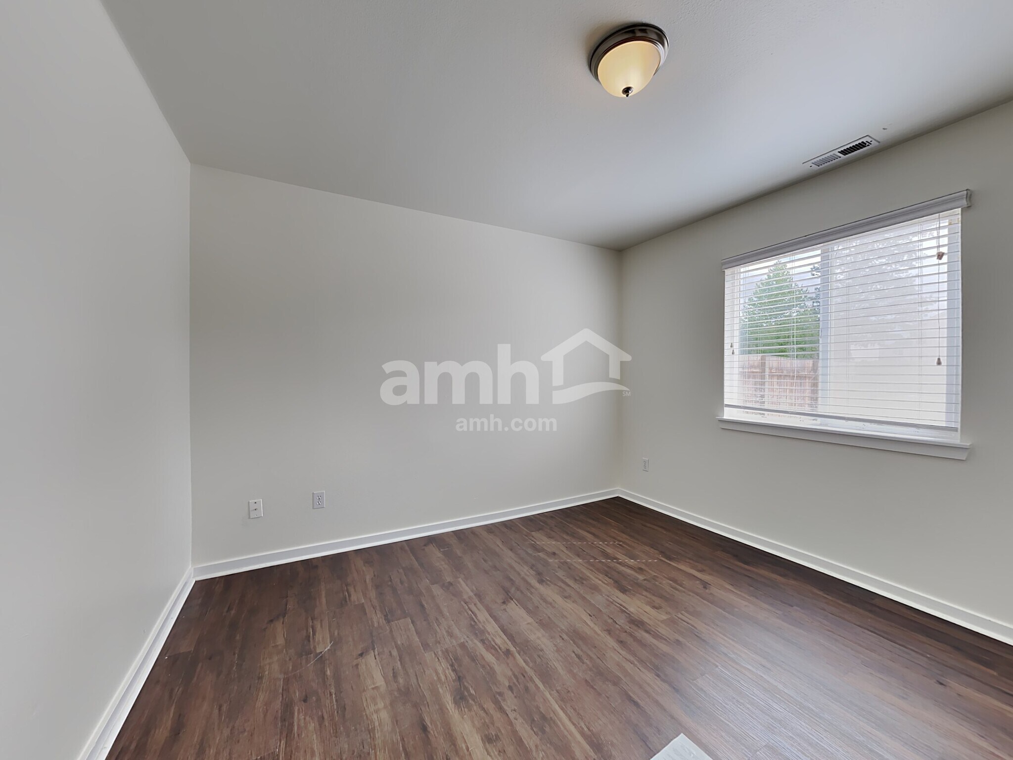 Building Photo - 17917 13th Avenue Ct E