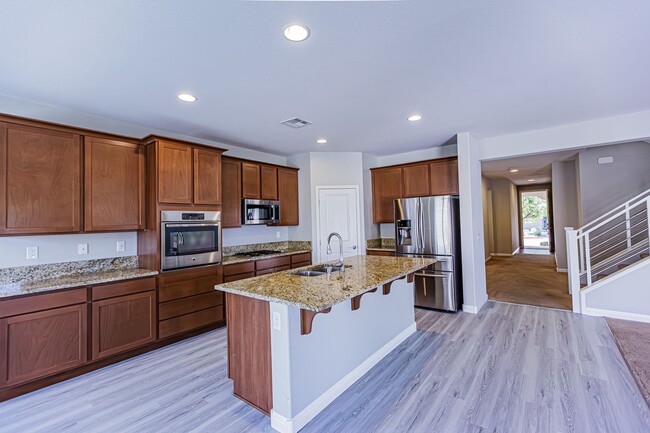 Building Photo - Beautiful Home in a Gated Community