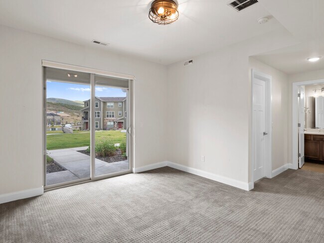 Building Photo - 1116 W Cattail Ct