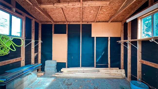 Building Photo - 8421 Randy Dr