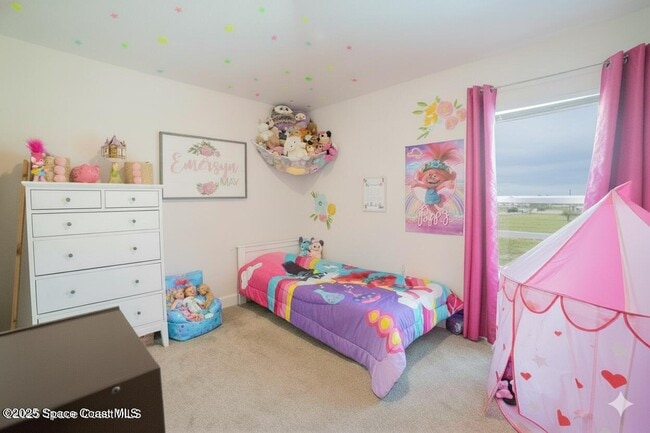 Building Photo - 814 Moment St