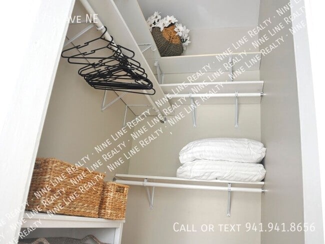 Building Photo - 241 17th Ave NE