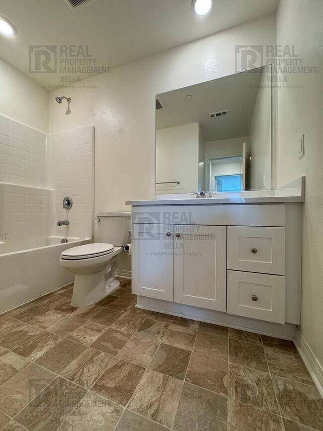 Building Photo - Spacious Corner Lot Home in Desirable Winchester Community – 4 bed + Large Backyard+ Solar!