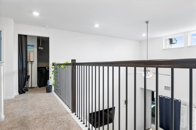 Building Photo - 209 Terra Mnr Trl