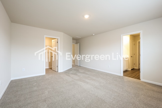 Building Photo - now