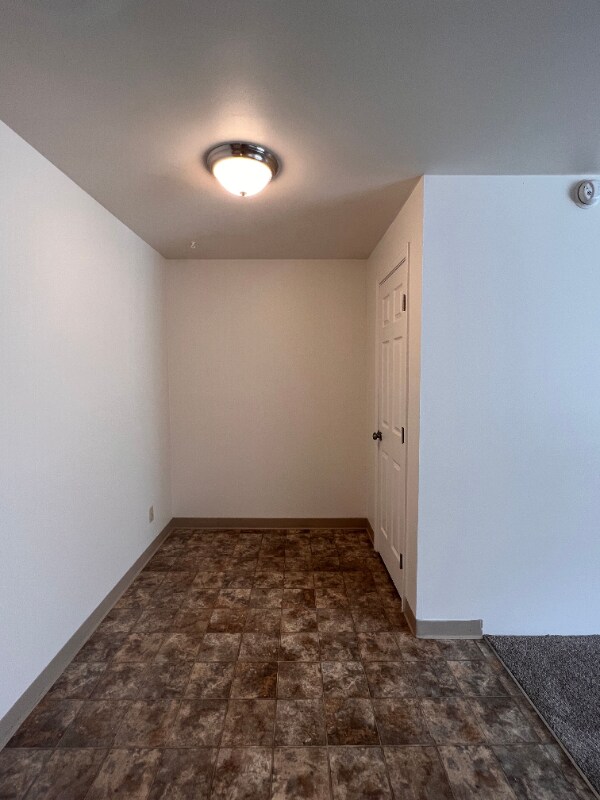 Building Photo - 3033 NE 140th St