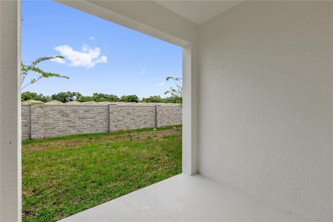 Building Photo - 471 Thompson Vlg Ave