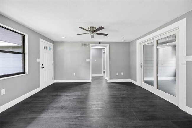 Building Photo - 4123 Co Rd 124