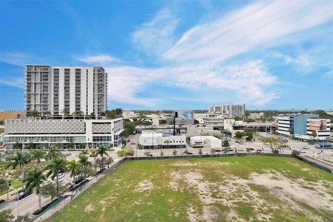 Building Photo - 3470 E Coast Ave