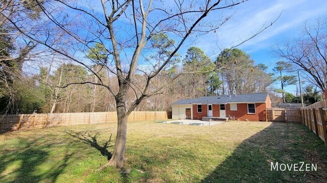 Building Photo - 1217 Brighton Rd