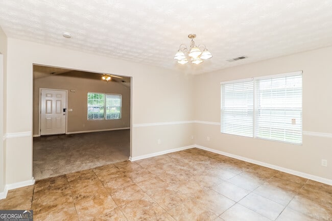 Building Photo - 485 Cathedral Dr