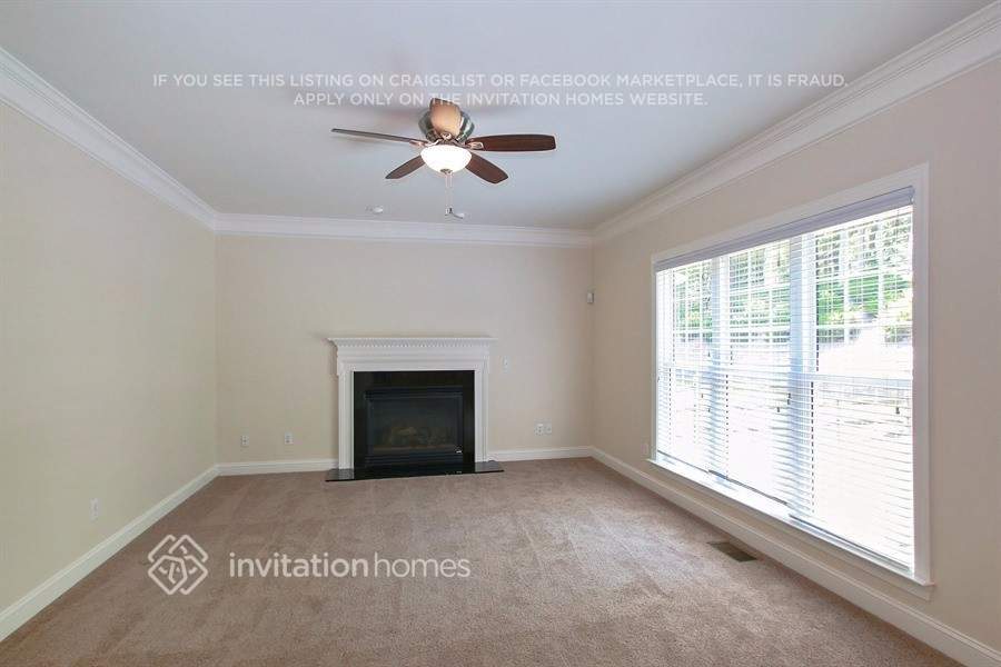 Building Photo - 15621 Aberfeld Rd