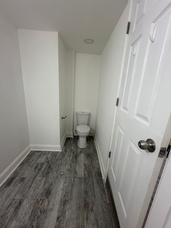 Building Photo - 451 W Bringhurst St