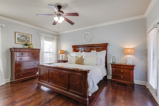 Building Photo - Spotless 5BR/3.5BA rental home, Meade of A...