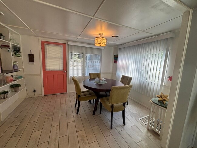 Building Photo - 70260 Bing Crosby Dr