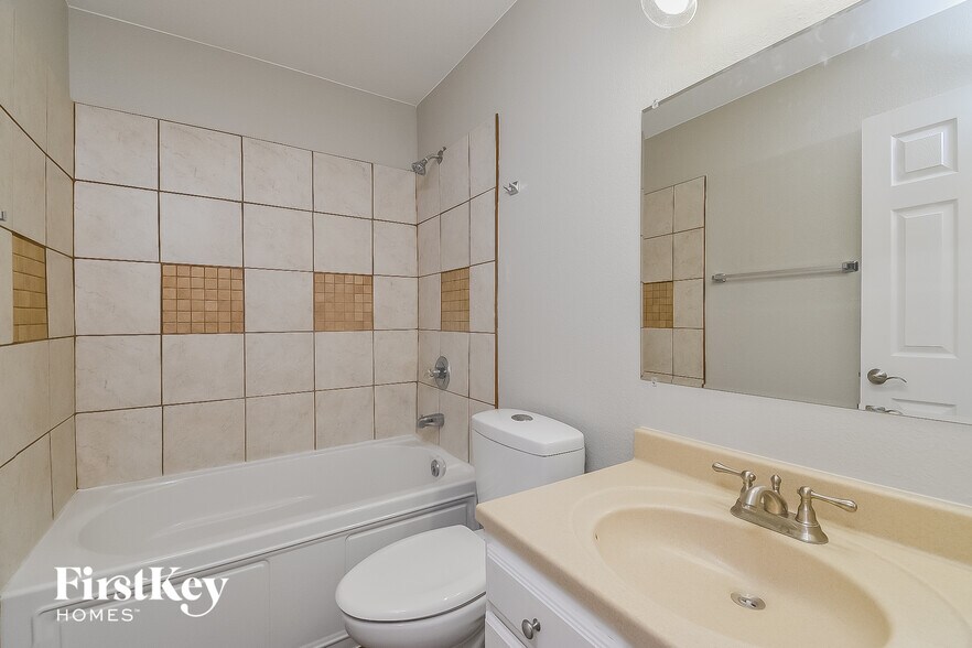 Building Photo - 4545 Settlement Way