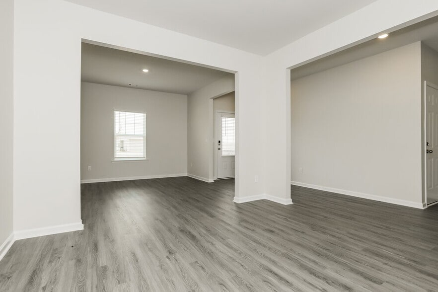 Building Photo - 1448 Sodbuster Dr