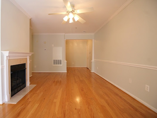 Building Photo - 7000 Falls Reach Dr