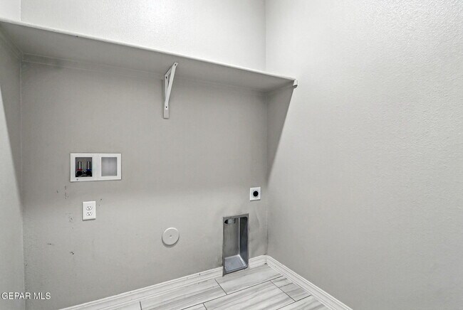 Building Photo - 3964 Desert Nomad Dr