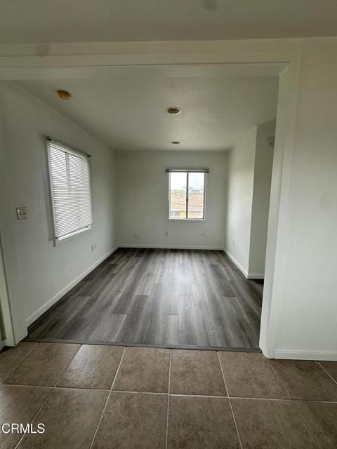 Building Photo - 1012 S Kern Ave