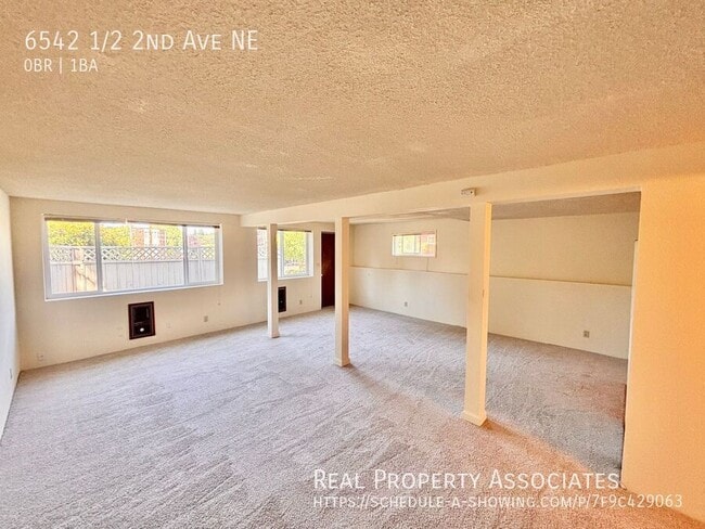 Building Photo - 6542 1/2 2nd Ave NE-