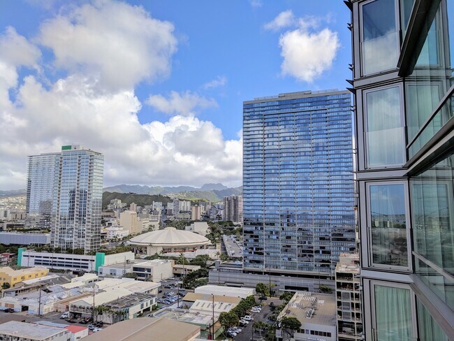 Building Photo - Partly Furnished luxurious Studio with 1-Bath and 1-Parking at Ae'o