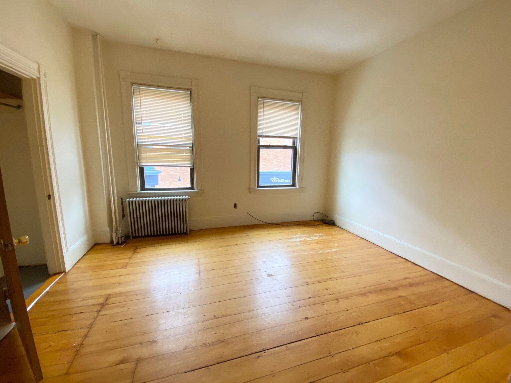 Building Photo - 1500 Tremont St