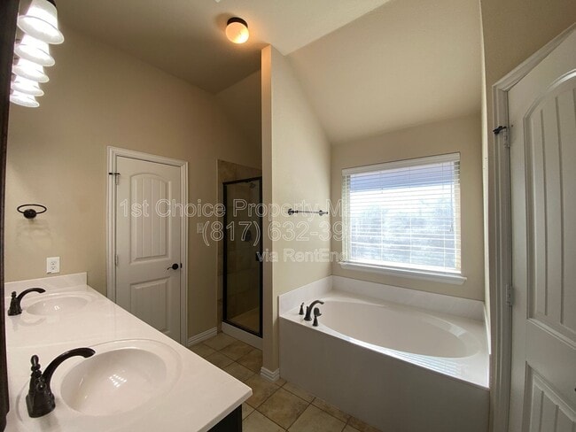 Building Photo - 7504 Innisbrook Ln