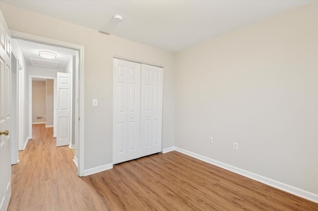 Building Photo - 3B/4B Townhome in Phoenixville!