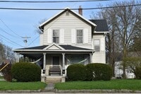 Building Photo - 343 1/2 S. Main