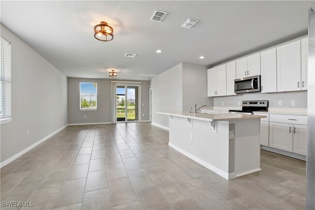 Building Photo - 17855 Saddle Rd